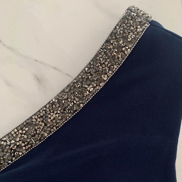 Blue dress - Picture 3 of 4